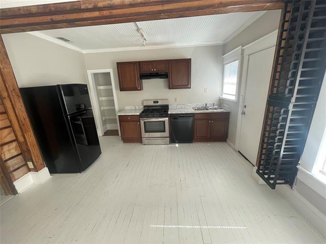 Building Photo - 1118 N Zang Blvd