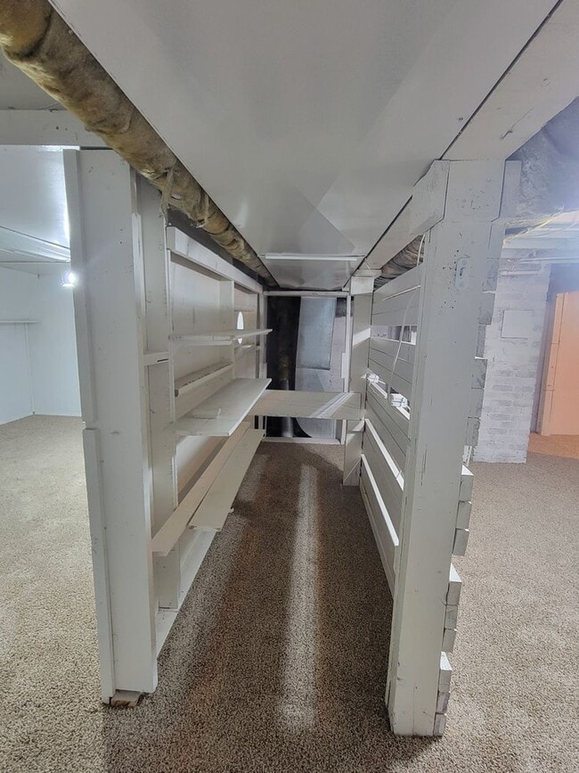 Building Photo - 2 BEDROOM AND 1 BATH NEXT TO UNM CAMPUS