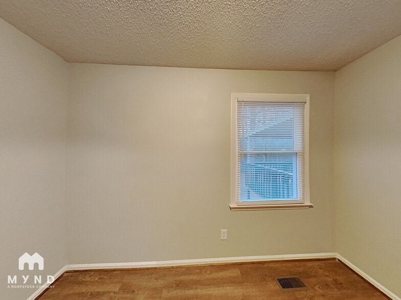 Building Photo - 4629 Longbriar Dr