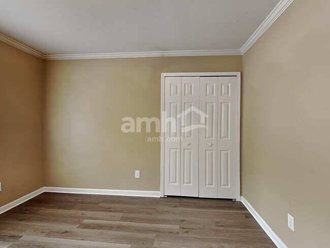 Building Photo - 6105 Braidwood Ct