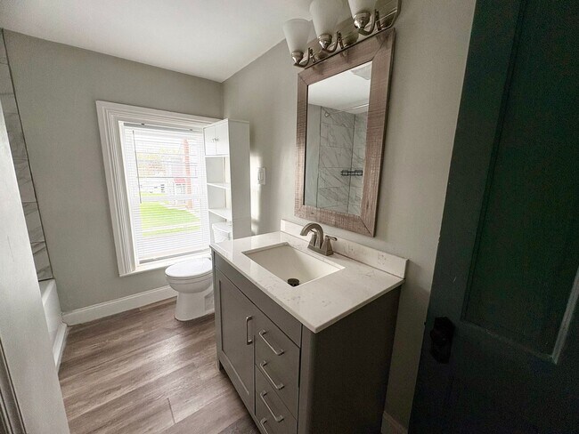 Building Photo - 3 Bedroom House Available in Hershey!