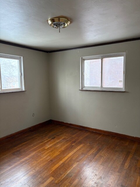 Building Photo - 3107 Idaho St