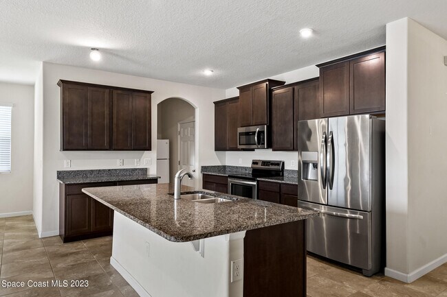 Building Photo - 3697 Whimsical Cir