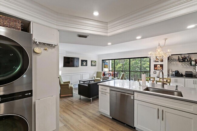 Building Photo - 1605 S US Hwy 1