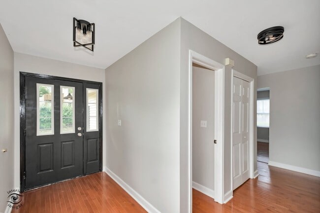 Building Photo - 8348 Adbeth Ave