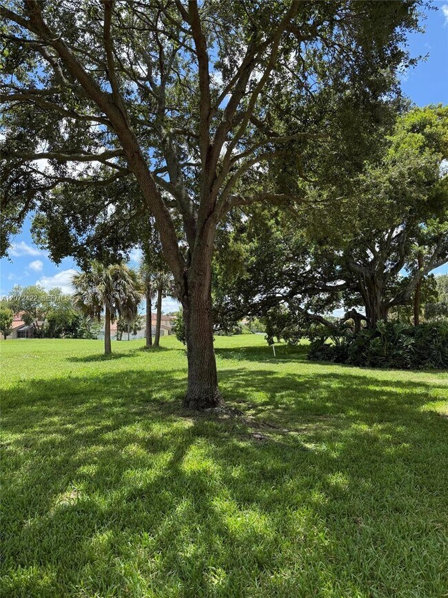 Building Photo - 3450 Pinewalk Dr N