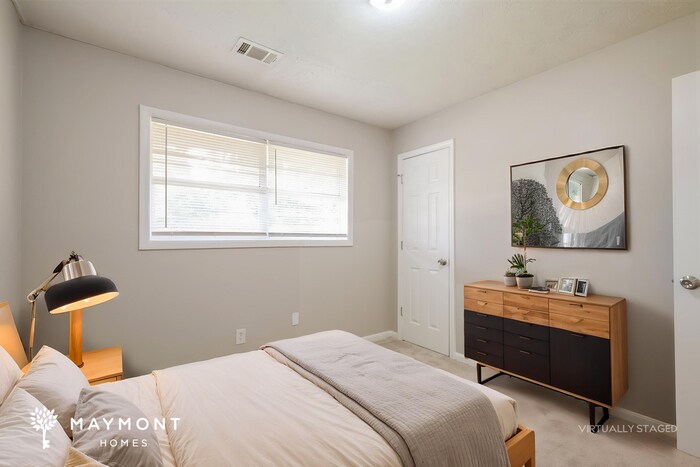 Building Photo - 1358 Stoneham Ct