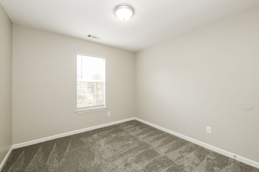Building Photo - 1241 Trotters Stop Cove