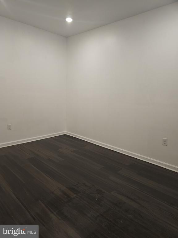 Building Photo - 423 N 52nd St