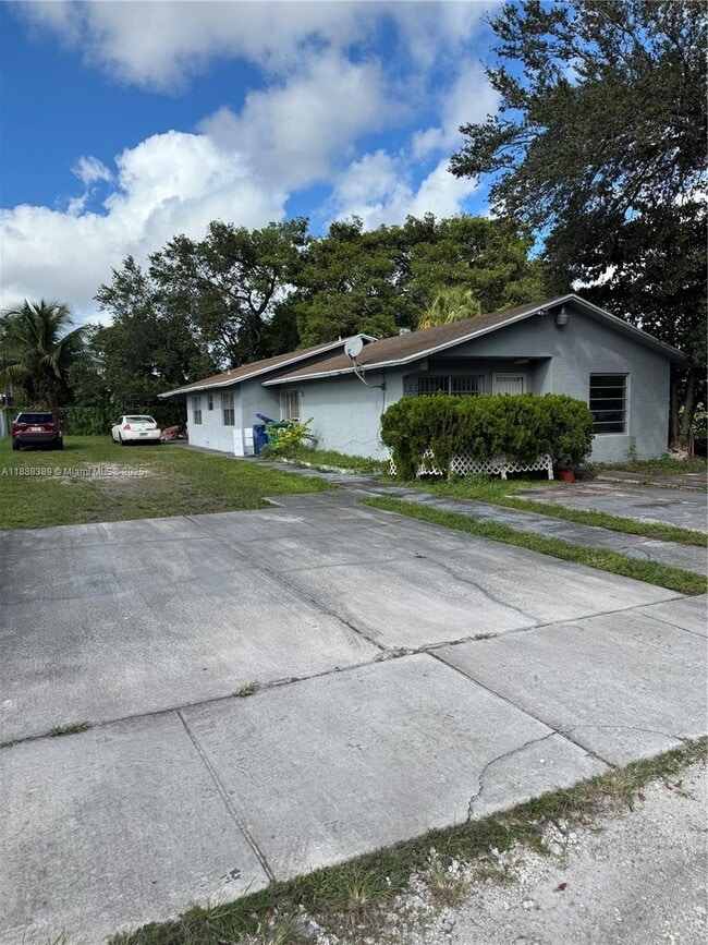 Building Photo - 757 NW 95th Terrace