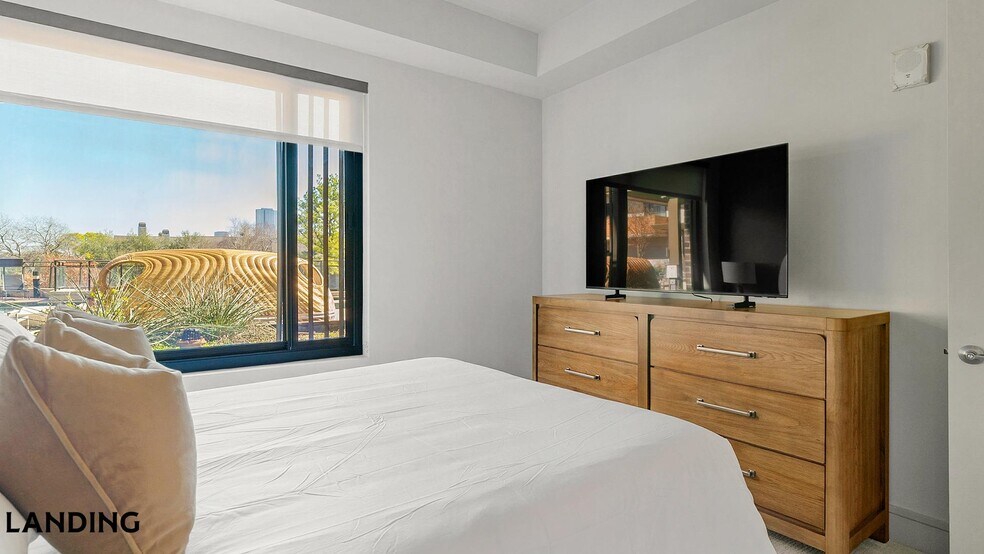 Building Photo - 1414 Wood Hollow Dr