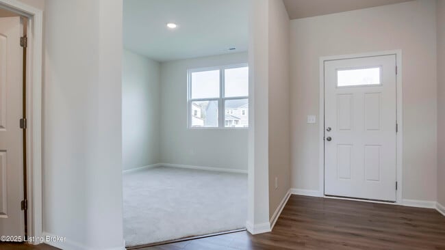 Building Photo - 1850 Washington Blvd