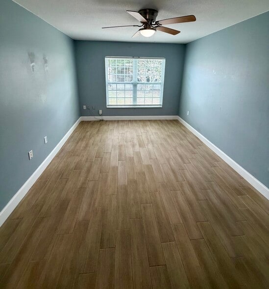main bedroom - 2852 Stillwell Ct