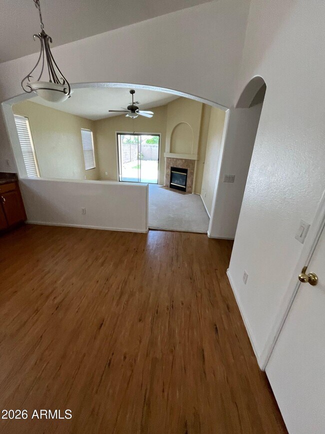 Building Photo - 29429 N Blackfoot Daisy Dr