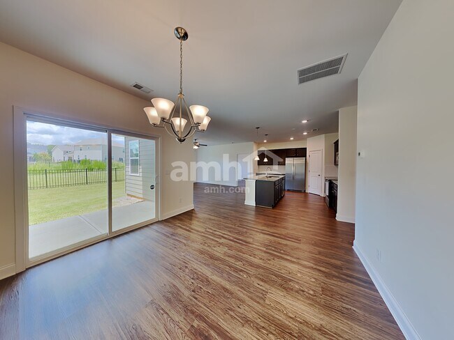 Building Photo - 2470 Ixora Court
