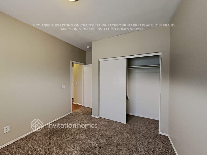 Building Photo - 6347 W Hilton Ave