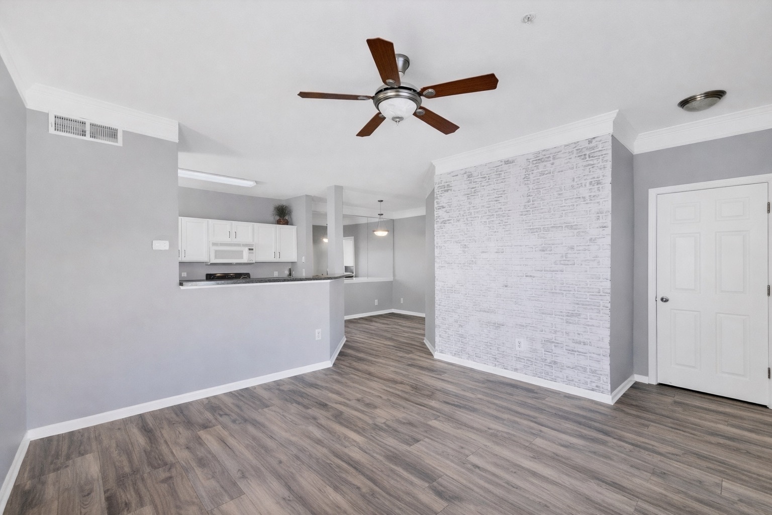 Building Photo - 4802 51st St W