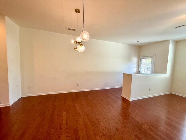 Building Photo - 7021 Broughton Ln