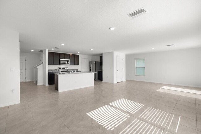 Building Photo - Brand New Home for Rent in Ridgewood