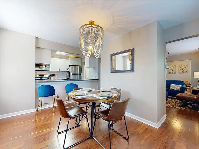 Building Photo - 2310 Rutger St