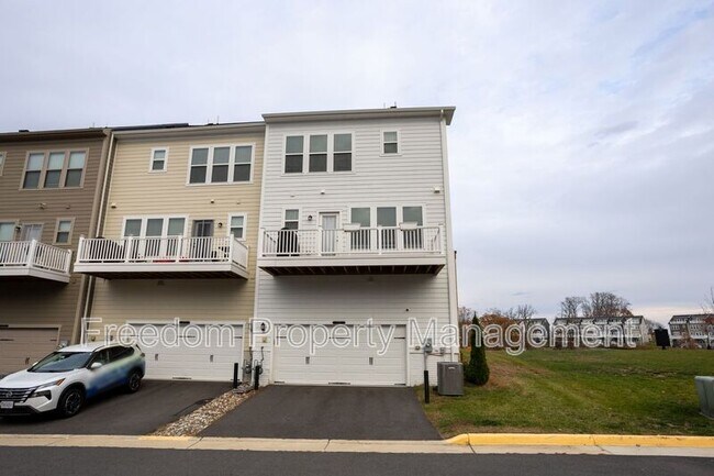 Building Photo - 17137 Branched Oak Rd