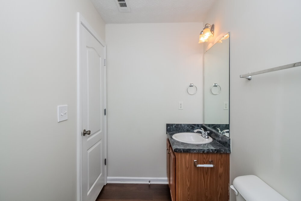 Building Photo - 604 Mohawk Cir