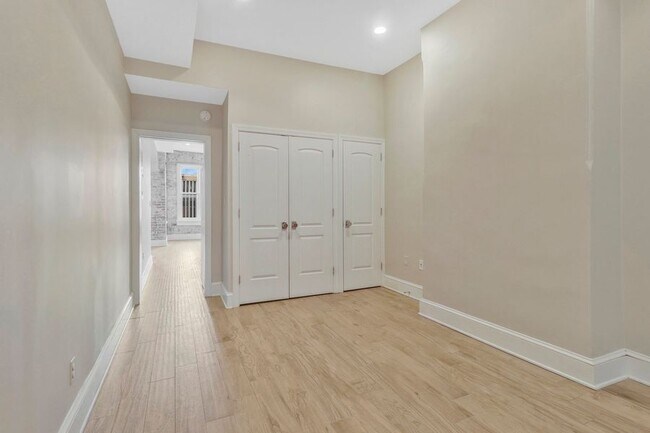Building Photo - 1227 15th St NW