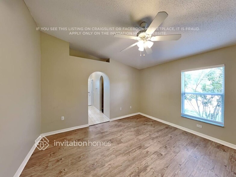 Building Photo - 24829 Ravello St