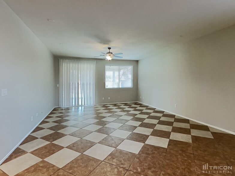 Building Photo - 104 Buck Ranch Ave