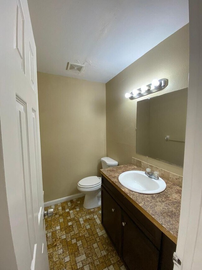 Building Photo - 181 Rebecca Ln