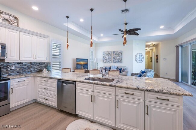 Building Photo - 730 95th Ave N