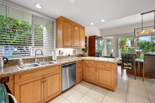 Building Photo - 45690 Pawnee Rd