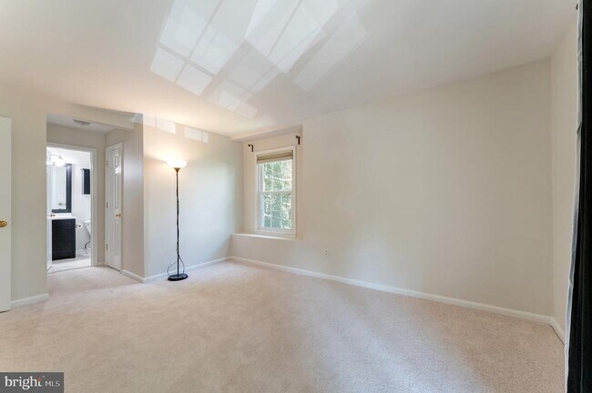 Building Photo - 11709 Karbon Hill Ct