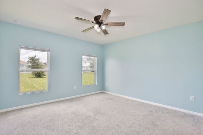 Building Photo - Effortless Living in a Modern 3-Bed Home w...