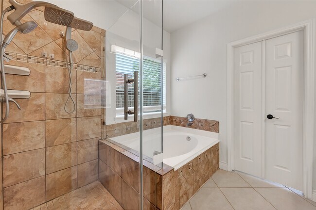 Building Photo - 19715 Azalea Brook Way