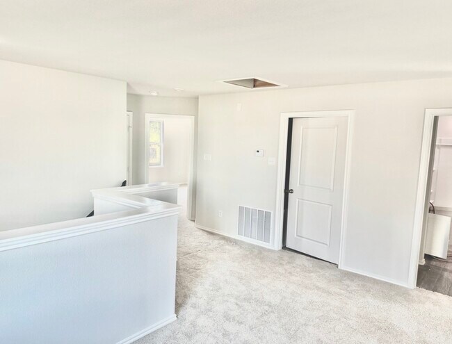 Building Photo - 2865 Autumnwood Wy