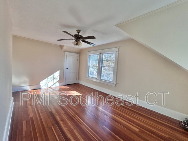 Building Photo - 142 Old Norwich Rd