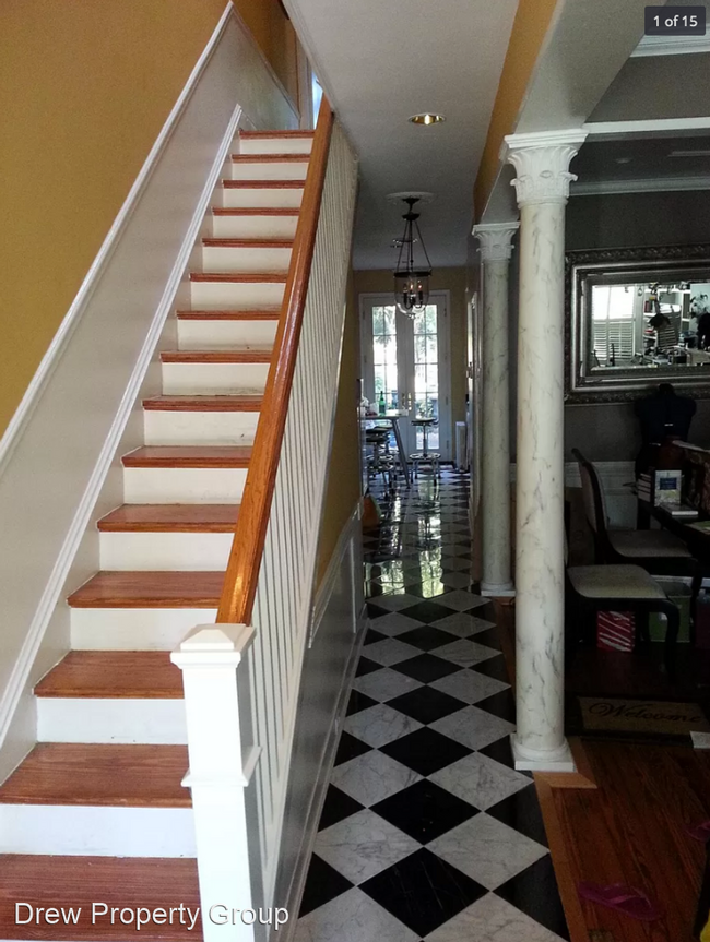 Building Photo - 4 br, 3.5 bath House - 3417 Dent Place NW