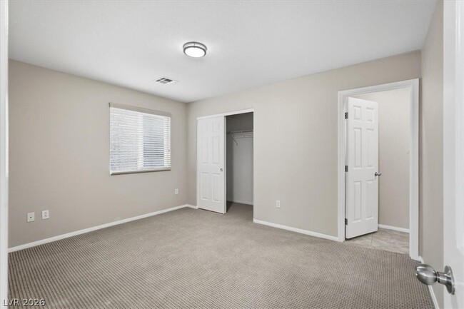 Building Photo - 8160 Royal Arches St