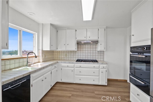 Building Photo - 33861 Alcazar Dr