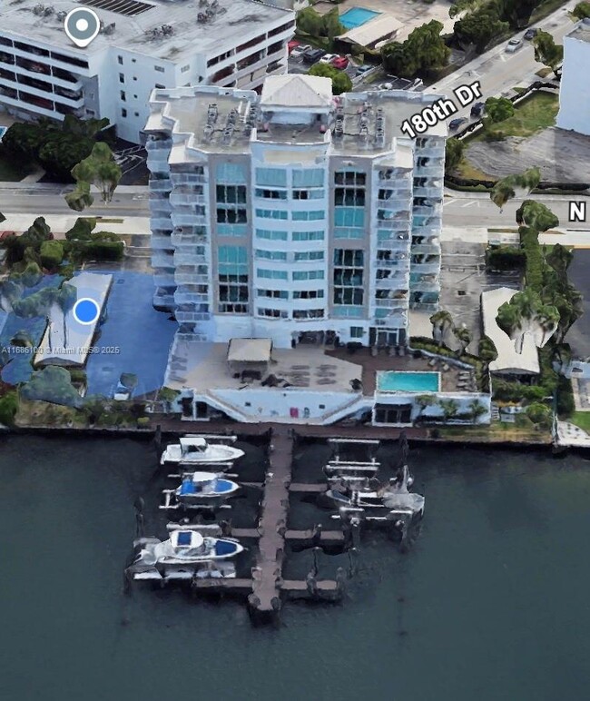 Building Photo - 18000 N Bay Rd