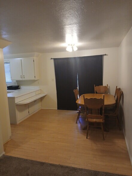 Building Photo - 163 S 1920 W