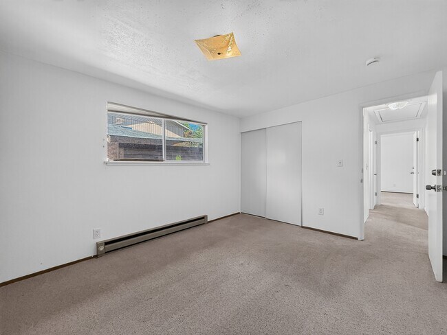 Building Photo - 5025 S 167th St
