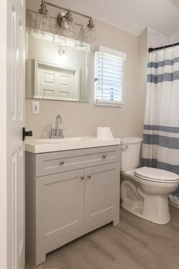 Building Photo - 2205 12th St NW