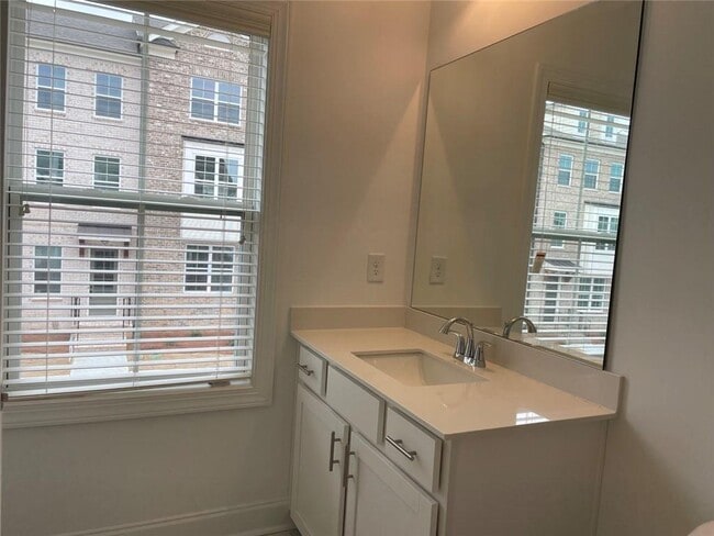 Building Photo - 3243 Bartee Walk