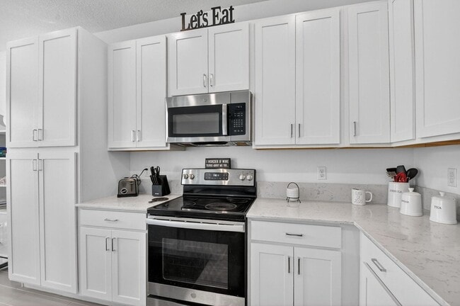 Building Photo - 4790 Navali Dr