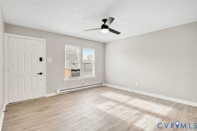 Building Photo - 1612 N 27th St