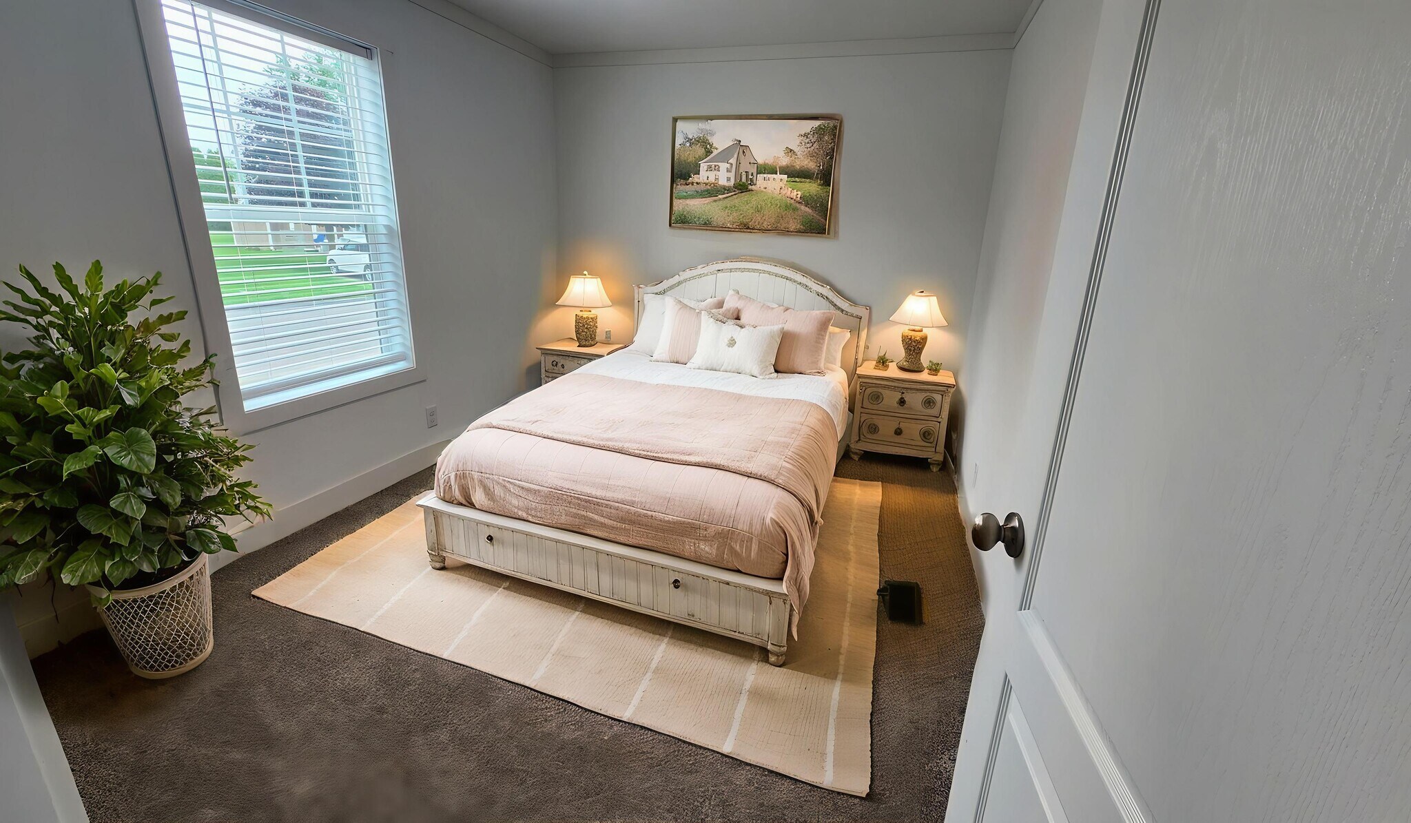 Building Photo - 3735 Pinoak St