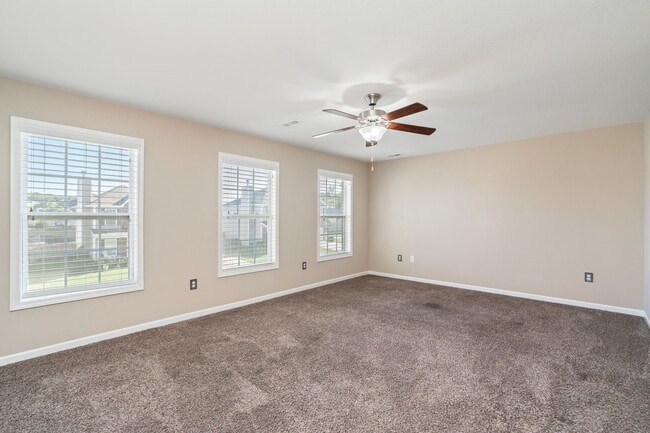 Building Photo - 7713 Budding Vine Ln