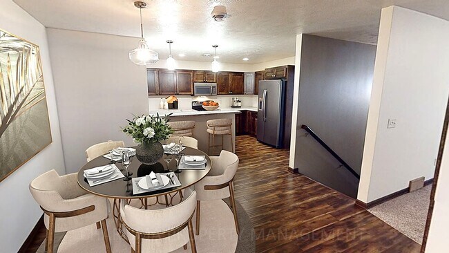 Building Photo - 3 BD, 2 BA IN TEA! LOCATION! LOCATION! LOCATION! AMENITY FILLED, PET FRIENDLY TOWN HOME!